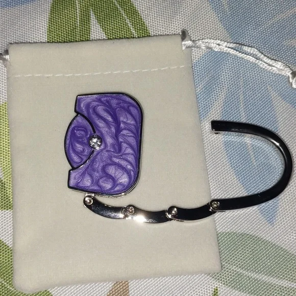 Handbag Hanger, Bag Charm, Cute And Useful, Keep Your Bag Off The Floor - Picture 4 of 8